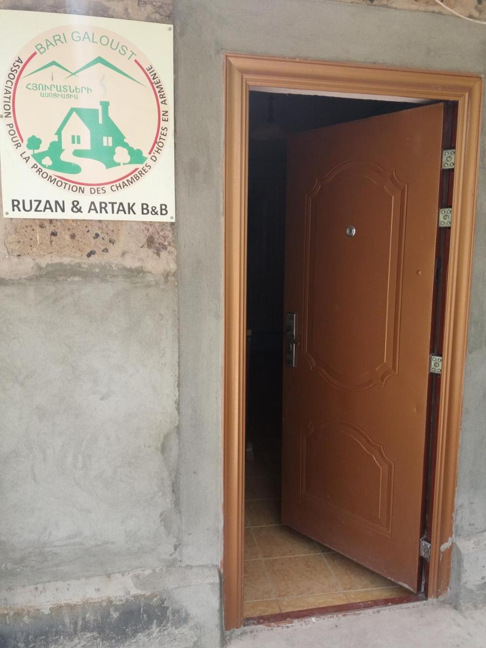 B&B Ruzan Jechegnadzor Buitenkant foto